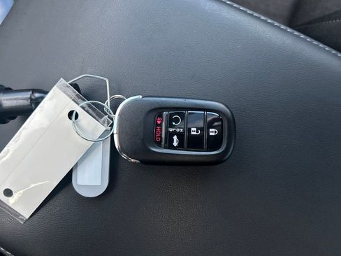 Used 2025 Honda Accord Sport image 27