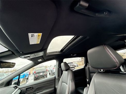 Certified 2023 Honda Odyssey Sport image 18