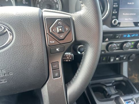 Used 2023 Toyota Tacoma TRD Off-Road w/ TRD Premium Off Road Package image 27