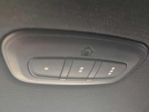 Used 2023 RAM 1500 Limited image 25