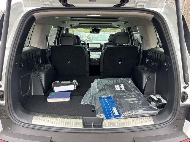 New 2026 Hyundai Santa Fe Limited w/ Tow & Go Package AWD/4WD image 4