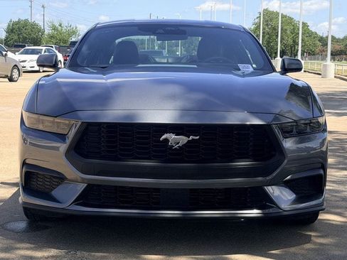 Used 2025 Ford Mustang Premium RWD image 3