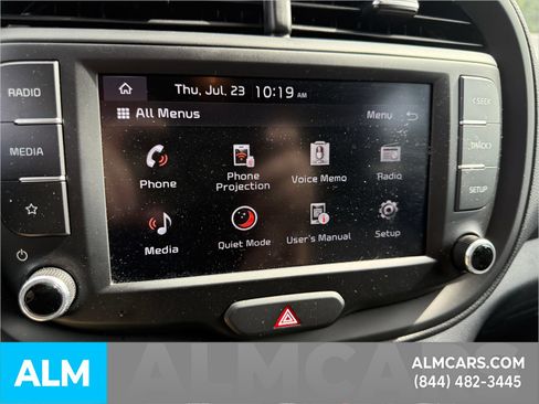 Used 2025 Kia Soul LX w/ LX Technology Package FWD image 14