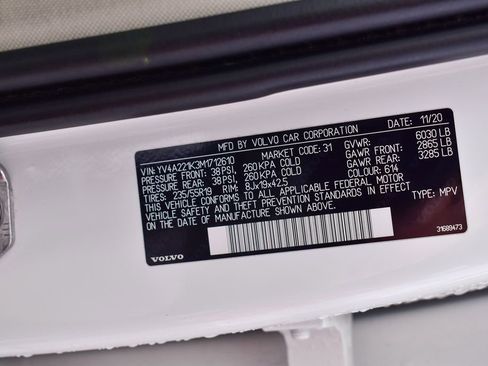 Used 2021 Volvo XC90 T6 Momentum image 13