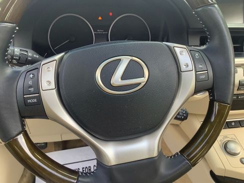 Used 2014 Lexus ES 350 w/ Luxury Package FWD image 17