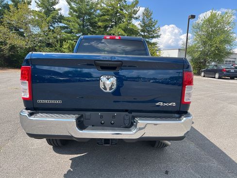 Used 2024 RAM 2500 Big Horn w/ Bed Utility Group image 6