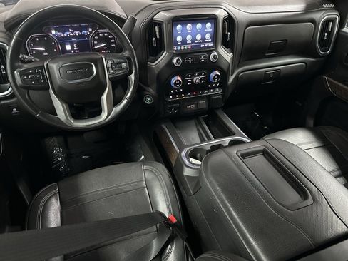 Used 2022 GMC Sierra 2500 Denali w/ Denali Black Diamond Edition image 13