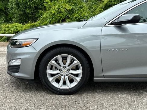 Used 2025 Chevrolet Malibu LT image 5