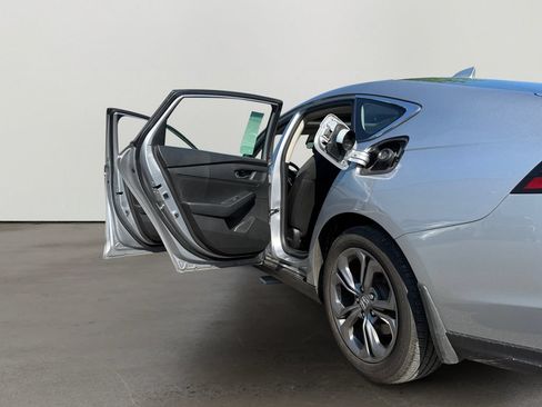 Used 2023 Honda Accord EX image 31