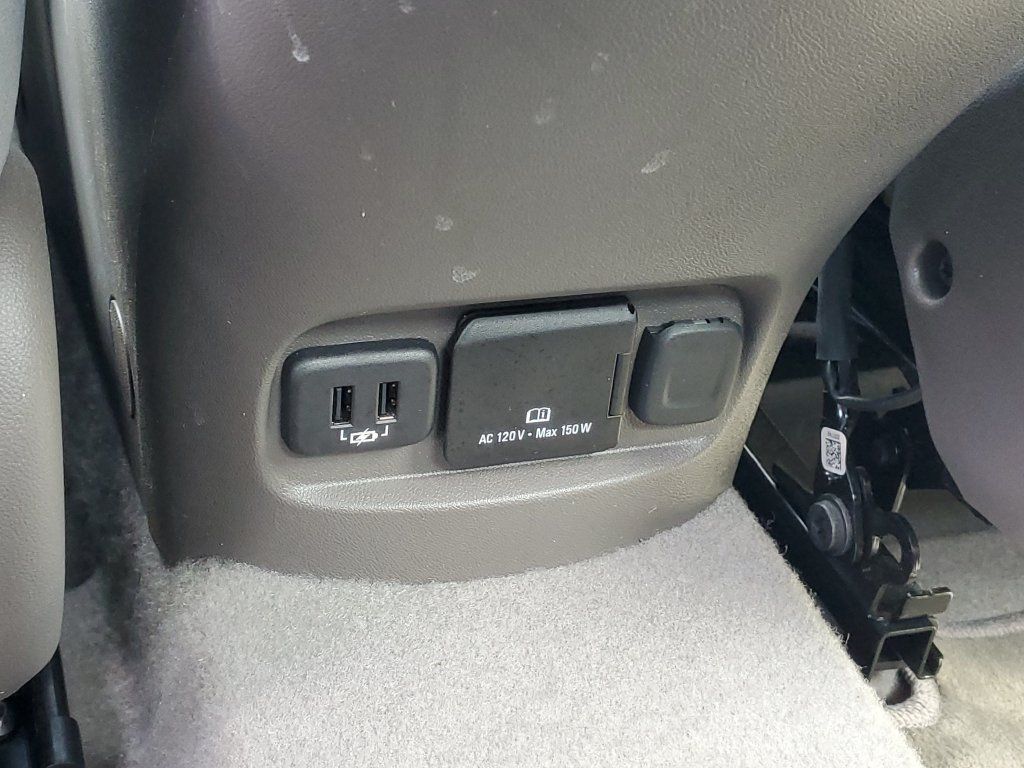 Used 2018 Chevrolet Malibu LT FWD image 26