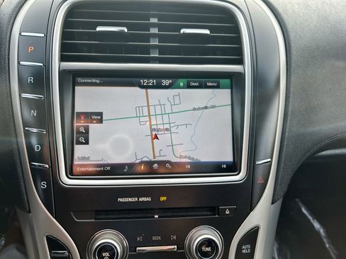 Used 2016 Lincoln MKX Select w/ Select Plus Package image 23