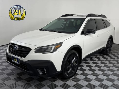 Used 2020 Subaru Outback Onyx Edition XT w/ Popular Package #2 AWD/4WD image 1