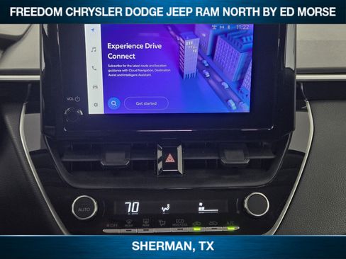 Used 2025 Toyota Corolla LE image 11