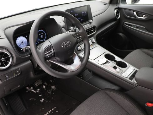 Used 2023 Hyundai Kona SE w/ Cargo Package image 14