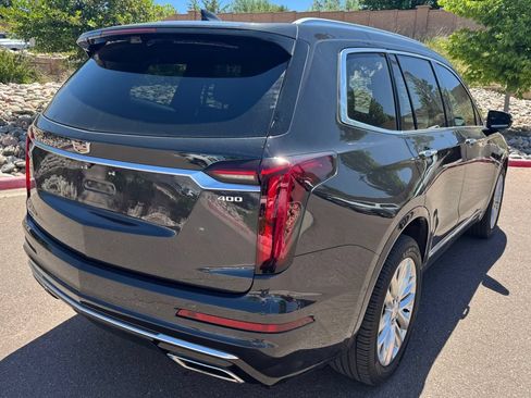 Used 2020 Cadillac XT6 Premium Luxury w/ Platinum Package AWD/4WD image 6