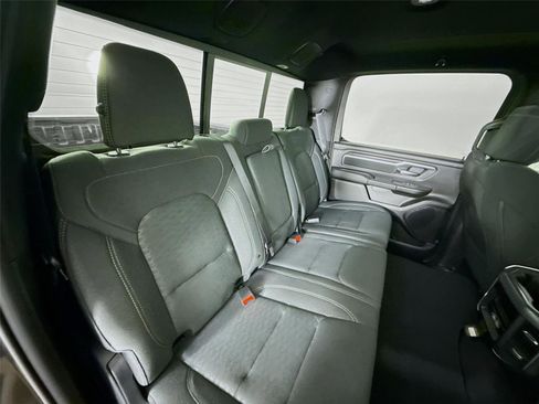 New 2026 RAM 1500 Big Horn AWD/4WD image 28