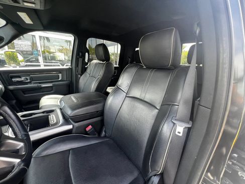 Used 2016 RAM 1500 4x4 Crew Cab Laramie Longhorn image 16