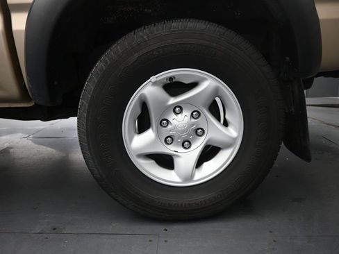 Used 2002 Toyota Tacoma 4x4 Double Cab image 15