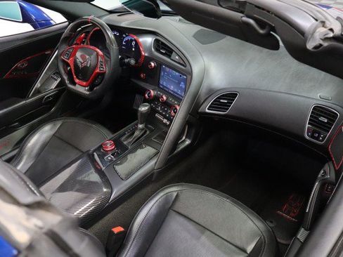 Used 2017 Chevrolet Corvette Grand Sport RWD image 8