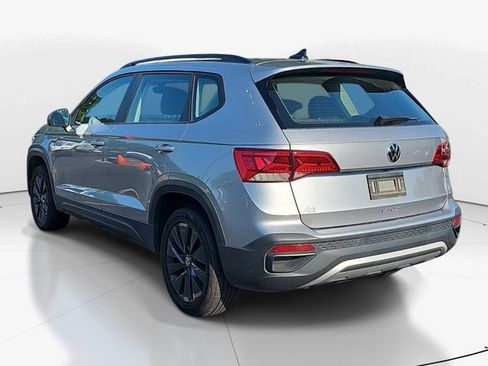 Used 2023 Volkswagen Taos S FWD image 5