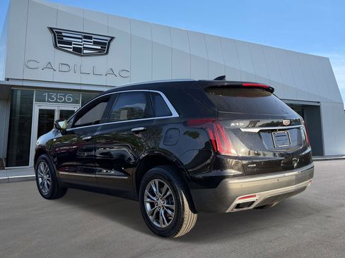 Certified 2023 Cadillac XT5 Premium Luxury AWD/4WD image 3