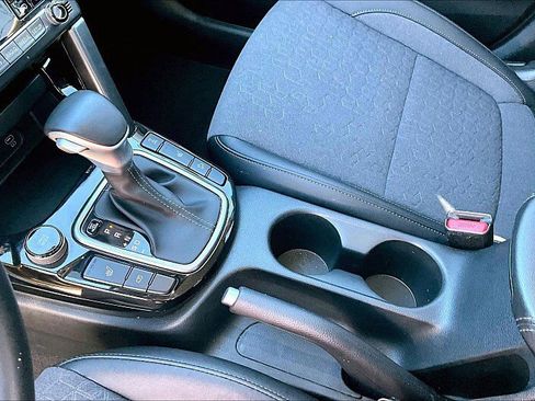 Used 2024 Kia Seltos S image 16