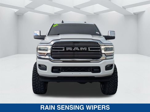 Used 2024 RAM 2500 Laramie AWD/4WD image 9