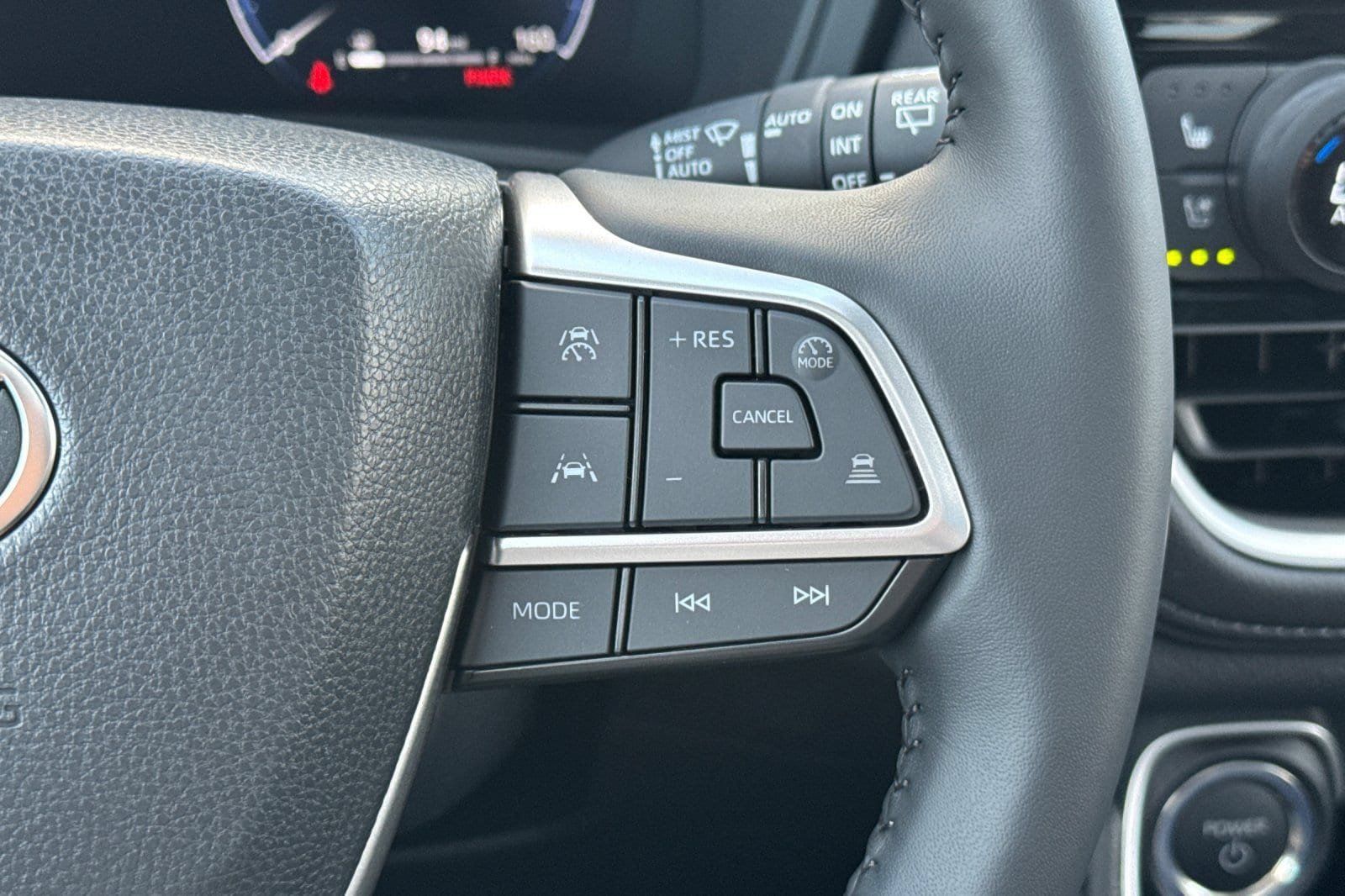 New 2026 Toyota Grand Highlander AWD Hybrid image 28