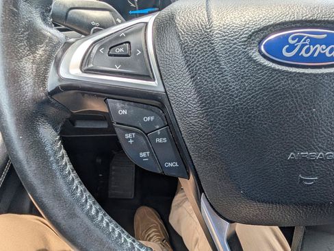 Used 2015 Ford Edge SEL AWD/4WD image 20