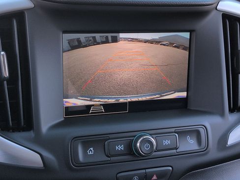 Certified 2024 GMC Terrain SLE w/ Driver Convenience Package image 15