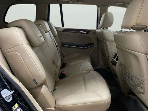 Used 2013 Mercedes-Benz GL 450 4MATIC image 76