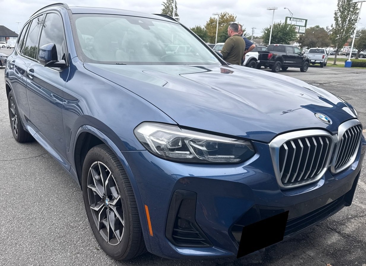 Used 2022 BMW X3 xDrive30i w/ M Sport Package AWD/4WD image 3