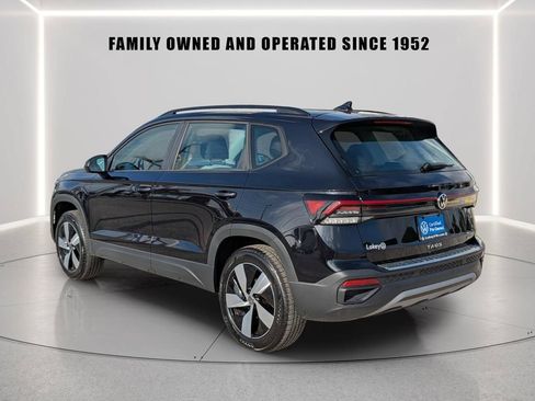 Certified 2025 Volkswagen Taos S AWD/4WD image 4