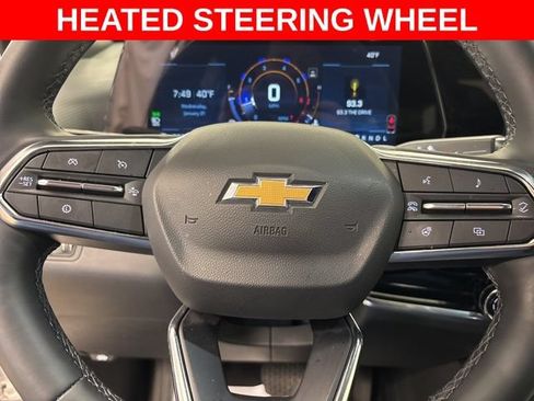 Used 2025 Chevrolet Equinox LT w/ Safety and Technology Package AWD/4WD image 25
