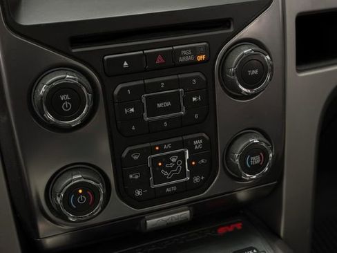 Used 2014 Ford F150 Raptor w/ Equipment Group 801A Luxury image 55