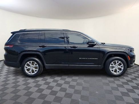 Used 2022 Jeep Grand Cherokee L Limited AWD/4WD image 7