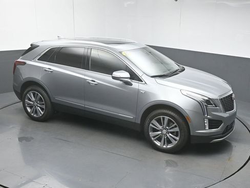 Used 2025 Cadillac XT5 Premium Luxury FWD image 43