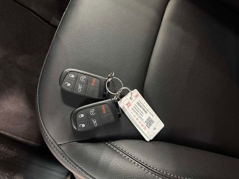 New 2026 Jeep Compass Limited image 30