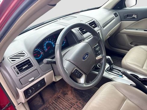 Used 2012 Ford Fusion SEL image 18