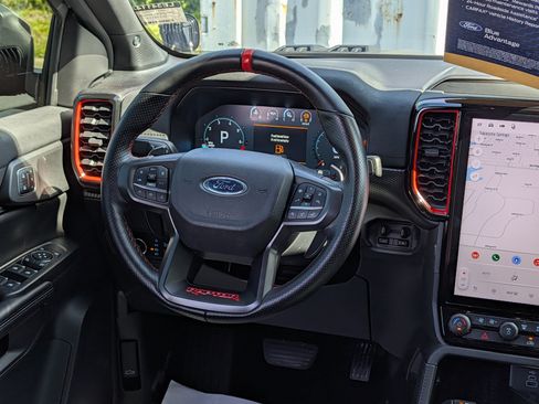 Certified 2025 Ford Ranger Raptor AWD/4WD image 24