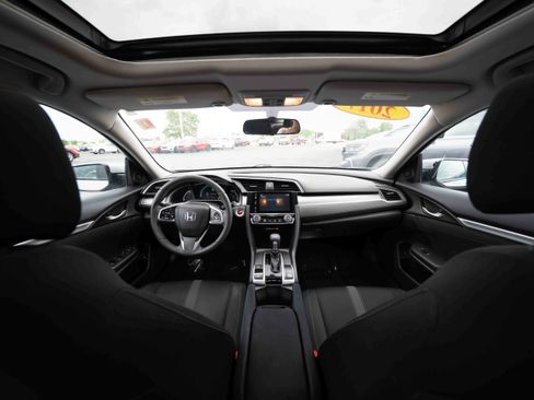 Used 2017 Honda Civic EX image 19