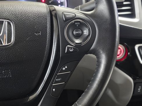 Used 2019 Honda Ridgeline RTL-E image 32