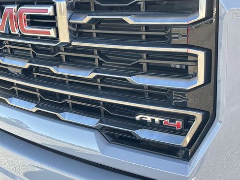 Used 2025 GMC Sierra 2500 AT4 w/ AT4 Premium Plus Package AWD/4WD image 50