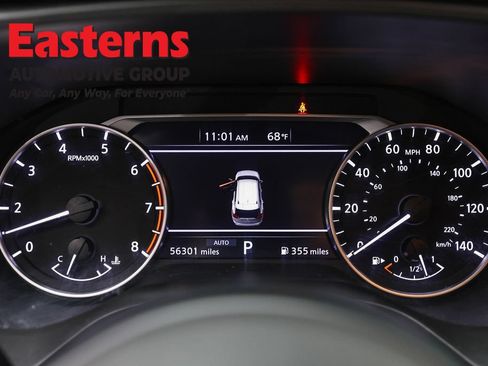 Used 2024 Nissan Rogue S AWD/4WD image 18