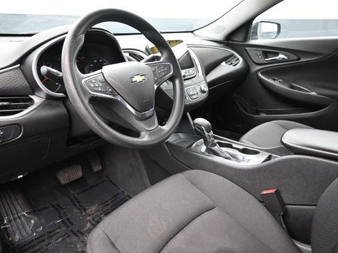 Used 2024 Chevrolet Malibu LS image 10