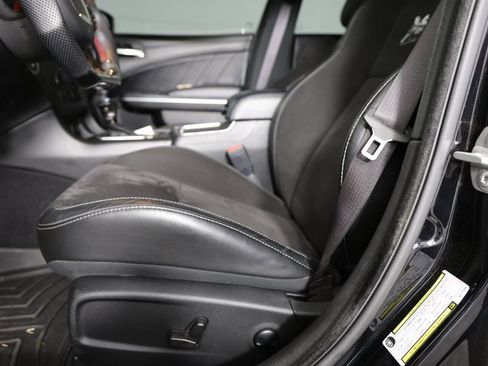 Used 2022 Dodge Charger Scat Pack w/ Plus Group image 4