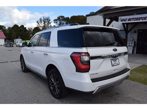 Used 2020 Ford Expedition Limited image 3