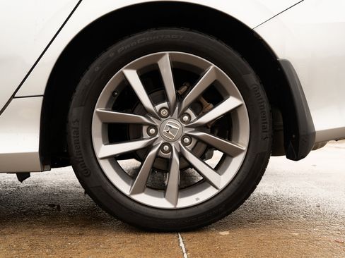 Used 2019 Honda Civic EX image 15