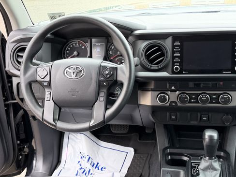Used 2023 Toyota Tacoma SR AWD/4WD image 20