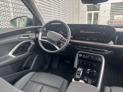 Certified 2025 Audi Q5 Premium w/ Premium Plus AWD/4WD image 16